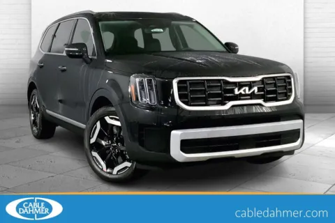 Black 2025 Kia Telluride S for sale in Lee's Summit, MO