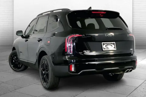 Another view of 2025 Kia Telluride EX X-Line for sale in Lee's Summit, MO at Cable Dahmer Kia of Lee's Summit