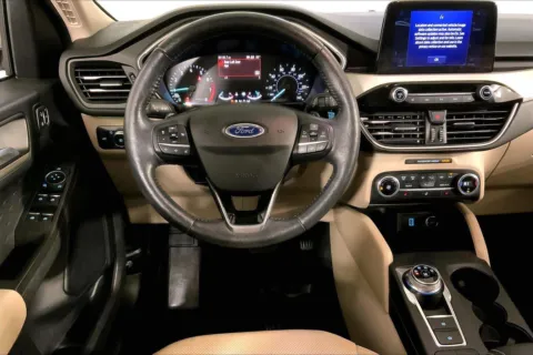 More photos of 2020 Ford Escape SEL at Cable Dahmer Kia of Lee's Summit, MO