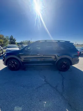 Photos of 2022 Kia Sorento X-Line S for sale in Lee's Summit, MO at Cable Dahmer Kia of Lee's Summit