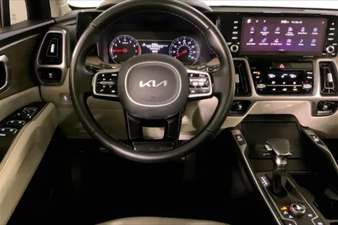 More photos of 2022 Kia Sorento X-Line S at Cable Dahmer Kia of Lee's Summit, MO