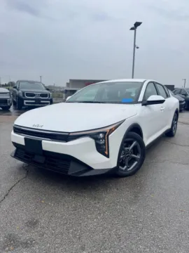 Black 2025 Kia K4 LXS for sale in Lee's Summit, MO