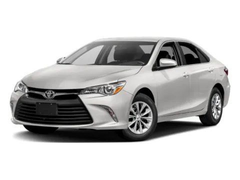 White 2016 Toyota Camry SE for sale in Lee's Summit, MO
