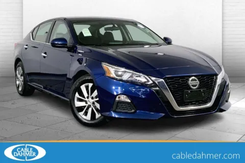 Blue 2020 Nissan Altima 2.5 S for sale in Lee's Summit, MO