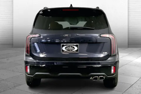 More photos of 2025 Kia Telluride SX-Prestige at Cable Dahmer Kia of Lee's Summit, MO