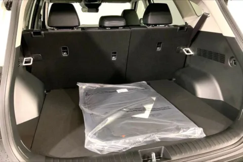 More photos of 2026 Kia Seltos S at Cable Dahmer Kia of Lee's Summit, MO