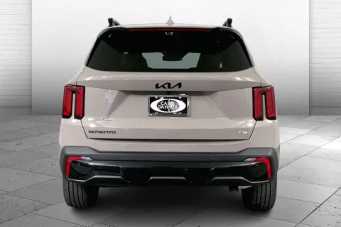 More photos of 2026 Kia Sorento X-Line SX at Cable Dahmer Kia of Lee's Summit, MO