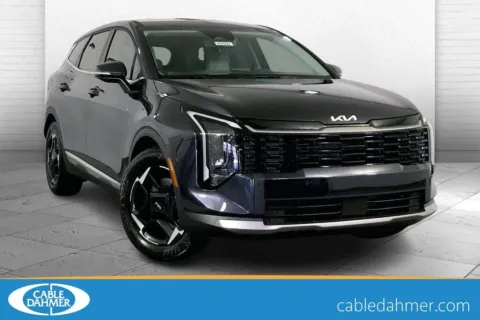 Black 2026 Kia Sportage EX for sale in Lee's Summit, MO