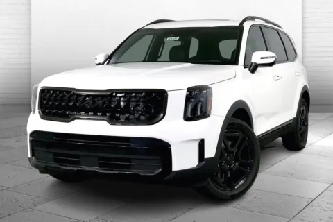Photos of 2025 Kia Telluride EX for sale in Lee's Summit, MO at Cable Dahmer Kia of Lee's Summit
