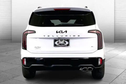 More photos of 2025 Kia Telluride EX at Cable Dahmer Kia of Lee's Summit, MO