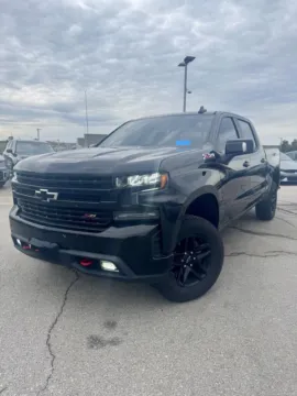 Black 2020 Chevrolet Silverado 1500 LT Trail Boss for sale in Lee's Summit, MO