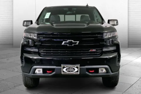 Photos of 2020 Chevrolet Silverado 1500 LT Trail Boss for sale in Lee's Summit, MO at Cable Dahmer Kia of Lee's Summit