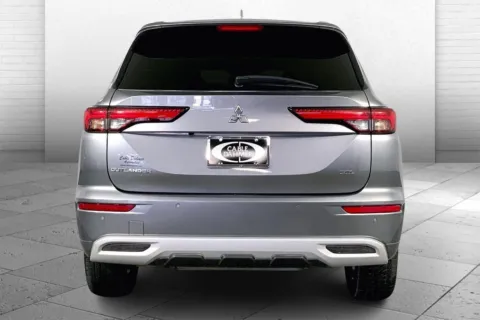 Another view of 2024 Mitsubishi Outlander SEL for sale in Lee's Summit, MO at Cable Dahmer Kia of Lee's Summit