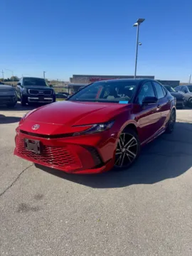 Black 2025 Toyota Camry XSE for sale in Lee's Summit, MO