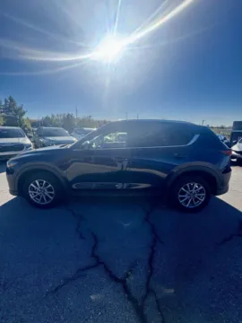 Photos of 2023 Mazda Mazda CX-5 2.5 S Preferred Package for sale in Lee's Summit, MO at Cable Dahmer Kia of Lee's Summit
