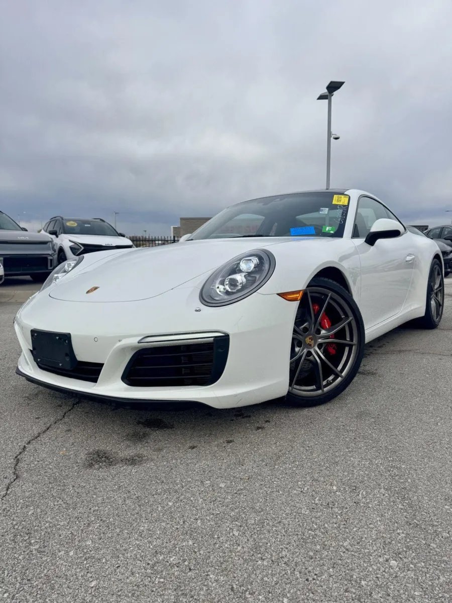 Gray 2017 Porsche 911 Carrera for sale in Lee's Summit, MO
