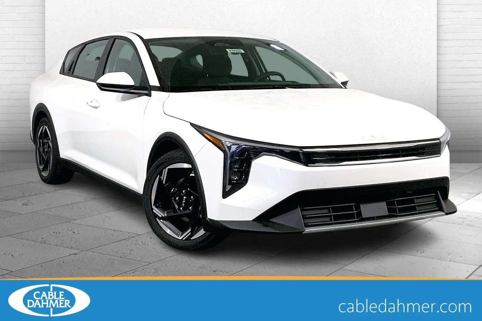 White 2025 Kia K4 EX for sale in Lee's Summit, MO