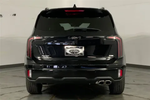 More photos of 2025 Kia Telluride EX X-Line at Cable Dahmer Kia of Lee's Summit, MO