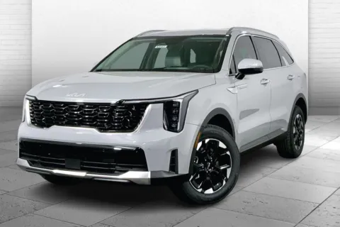 Photos of 2026 Kia Sorento S for sale in Lee's Summit, MO at Cable Dahmer Kia of Lee's Summit