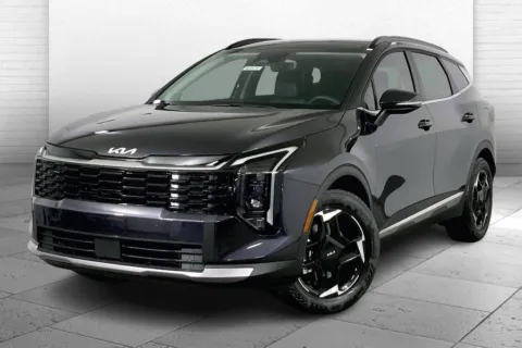 Photos of 2026 Kia Sportage EX for sale in Lee's Summit, MO at Cable Dahmer Kia of Lee's Summit