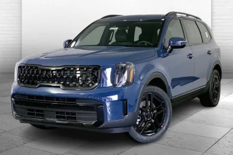 Photos of 2025 Kia Telluride EX X-Line for sale in Lee's Summit, MO at Cable Dahmer Kia of Lee's Summit