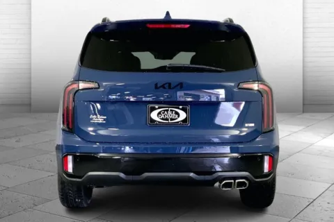 More photos of 2025 Kia Telluride EX X-Line at Cable Dahmer Kia of Lee's Summit, MO