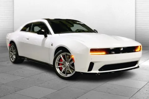 White 2026 Dodge Charger 2-Door CHARGER DAYTONA SCAT PACK 2-DOOR AWD for sale in Kansas City, MO