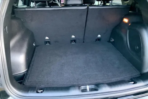 More photos of 2024 Jeep Compass Trailhawk 4x4 at Cable Dahmer Chrysler Dodge Jeep Ram of Kansas City, MO