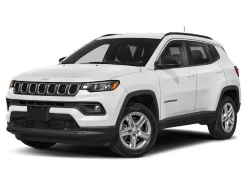 White 2024 Jeep Compass Latitude Lux FWD for sale in Kansas City, MO