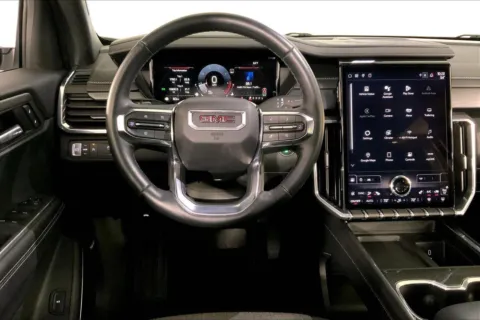 More photos of 2025 GMC Acadia FWD Elevation at Cable Dahmer Chrysler Dodge Jeep Ram of Kansas City, MO