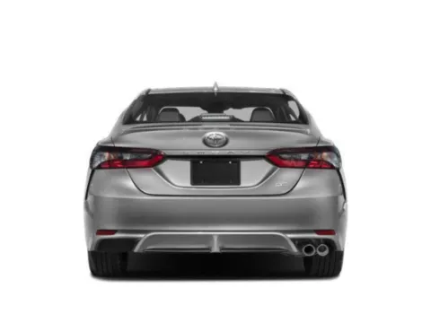 More photos of 2021 Toyota Camry SE at Cable Dahmer Chrysler Dodge Jeep Ram of Kansas City, MO