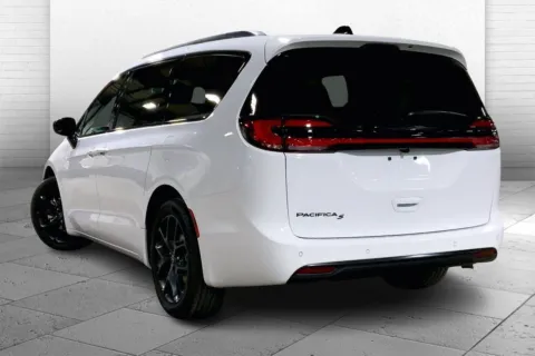 Another view of 2026 Chrysler Pacifica PACIFICA SELECT for sale in Kansas City, MO at Cable Dahmer Chrysler Dodge Jeep Ram of Kansas City