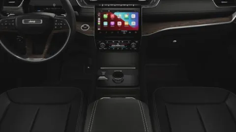 More photos of 2025 Jeep Grand Cherokee GRAND CHEROKEE L LIMITED 4X4 at Cable Dahmer Chrysler Dodge Jeep Ram of Kansas City, MO