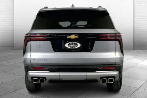 Another view of 2025 Chevrolet Traverse FWD LT for sale in Kansas City, MO at Cable Dahmer Chrysler Dodge Jeep Ram of Kansas City