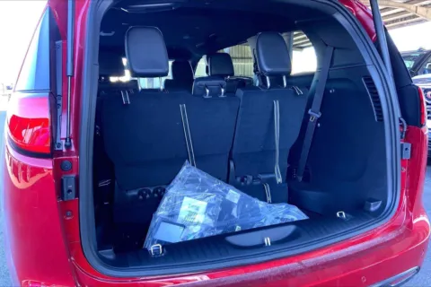 More photos of 2026 Chrysler Voyager VOYAGER LX at Cable Dahmer Chrysler Dodge Jeep Ram of Kansas City, MO