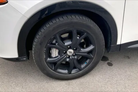 More photos of 2024 Dodge Hornet R/T EAWD at Cable Dahmer Chrysler Dodge Jeep Ram of Kansas City, MO