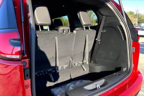 More photos of 2026 Chrysler Pacifica PACIFICA SELECT at Cable Dahmer Chrysler Dodge Jeep Ram of Kansas City, MO