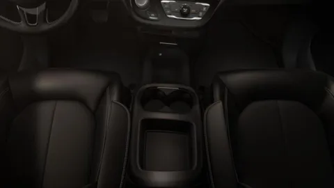 More photos of 2026 Chrysler Pacifica Select at Cable Dahmer Chrysler Dodge Jeep Ram of Kansas City, MO