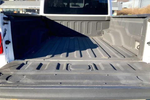 More photos of 2023 Jeep Gladiator Rubicon 4x4 at Cable Dahmer Chrysler Dodge Jeep Ram of Kansas City, MO