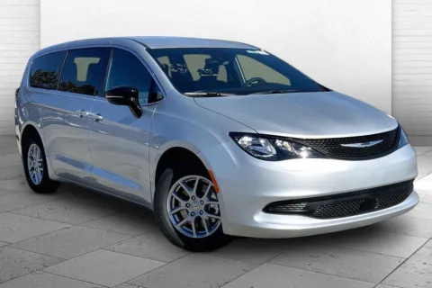 Silver 2026 Chrysler Voyager VOYAGER LX for sale in Kansas City, MO