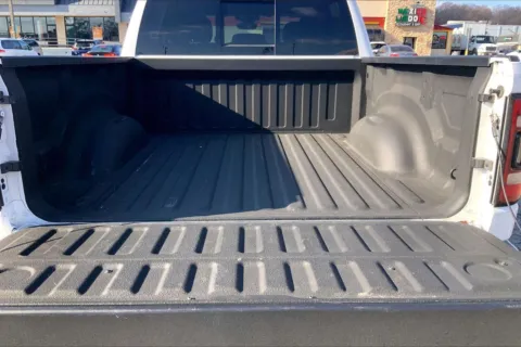 More photos of 2023 RAM 1500 Big Horn Crew Cab 4x4 5'7' Box at Cable Dahmer Chrysler Dodge Jeep Ram of Kansas City, MO