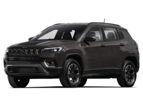 Gray 2022 Jeep Compass Latitude 4x4 for sale in Kansas City, MO