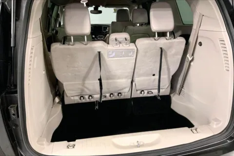 More photos of 2021 Chrysler Voyager LXI at Cable Dahmer Chrysler Dodge Jeep Ram of Kansas City, MO