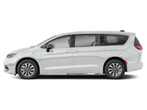 Photos of 2024 Chrysler Pacifica Hybrid Select for sale in Kansas City, MO at Cable Dahmer Chrysler Dodge Jeep Ram of Kansas City