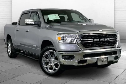 Silver 2022 RAM 1500 Big Horn Crew Cab 4x4 5'7' Box for sale in Kansas City, MO