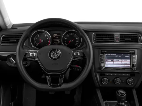 More photos of 2016 Volkswagen Jetta 1.4T SE at Cable Dahmer Chrysler Dodge Jeep Ram of Kansas City, MO
