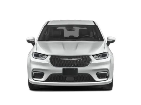 More photos of 2024 Chrysler Pacifica Touring L at Cable Dahmer Chrysler Dodge Jeep Ram of Kansas City, MO