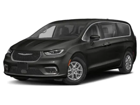 Black 2023 Chrysler Pacifica Touring L for sale in Kansas City, MO