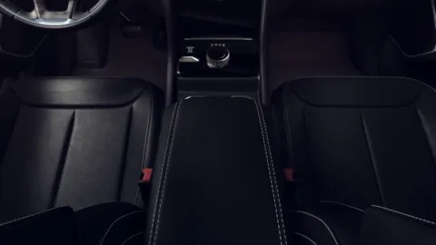 More photos of 2026 Jeep Grand Cherokee GRAND CHEROKEE LIMITED 4X4 at Cable Dahmer Chrysler Dodge Jeep Ram of Kansas City, MO