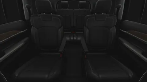 Another view of 2025 Jeep Grand Cherokee GRAND CHEROKEE L LIMITED 4X4 for sale in Kansas City, MO at Cable Dahmer Chrysler Dodge Jeep Ram of Kansas City